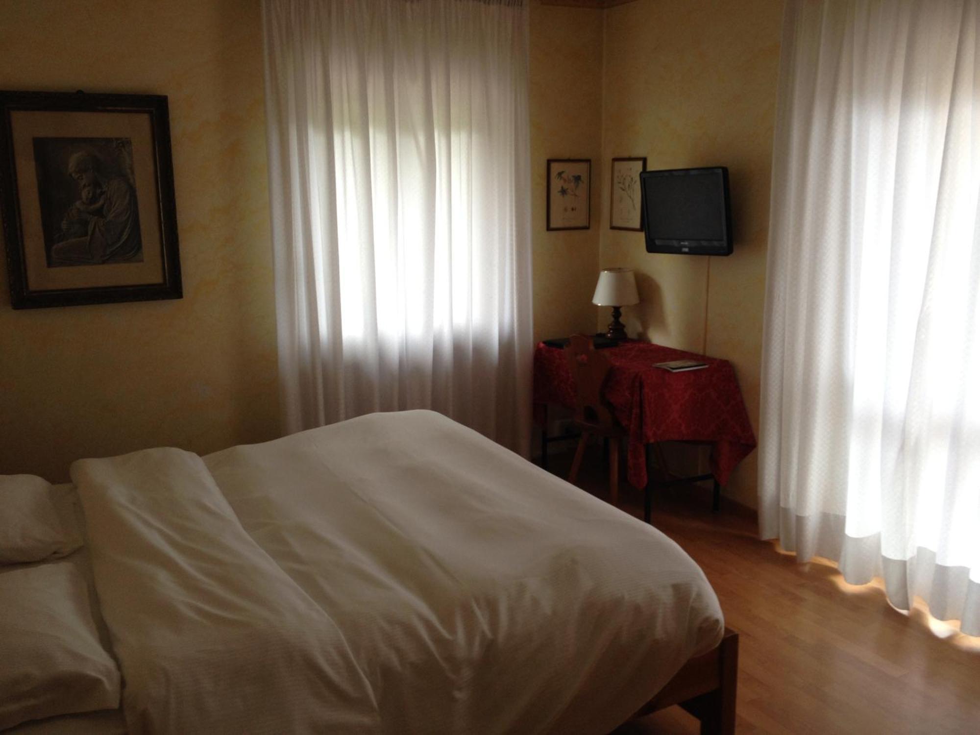 Meuble Villa Neve Cortina d'Ampezzo Luaran gambar